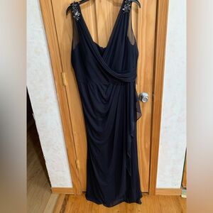 XSCAPE Woman’s 16w sleeveless navy maxi gown. Beaded straps. Prom or formal